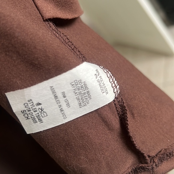 CHOCOLATE CROP TOP - Picture 4 of 5